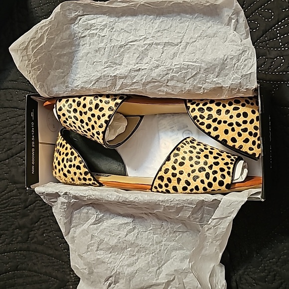 Nine West D'Orsay Flats - Picture 6 of 7